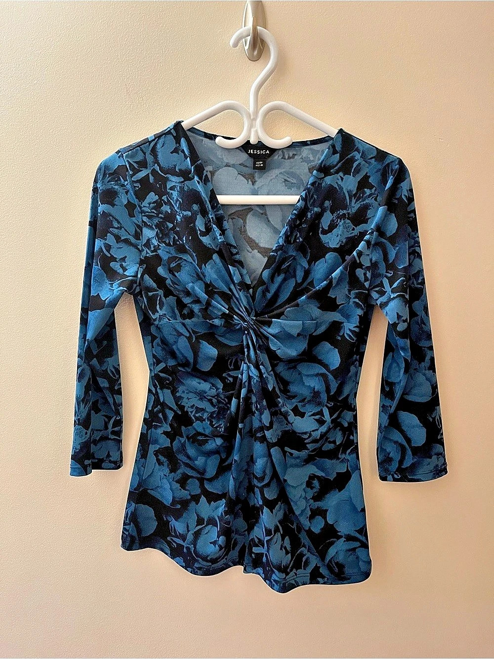 Jessica Floral Ruched Top in Blue & Black Size XS-S